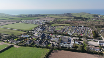 Top left is large free carparking